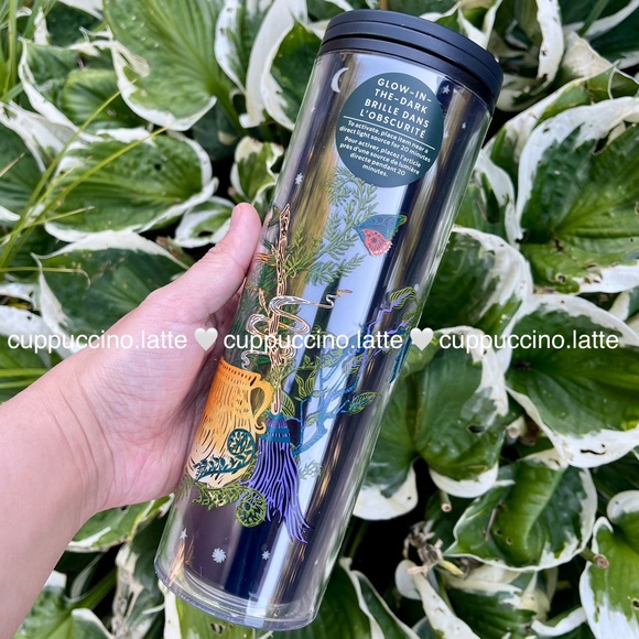 🎃LAST🔮Starbucks 2025 Fall Moth & Stars Halloween Glow in the Dark Bottle Tumbler - Picture 2 of 9